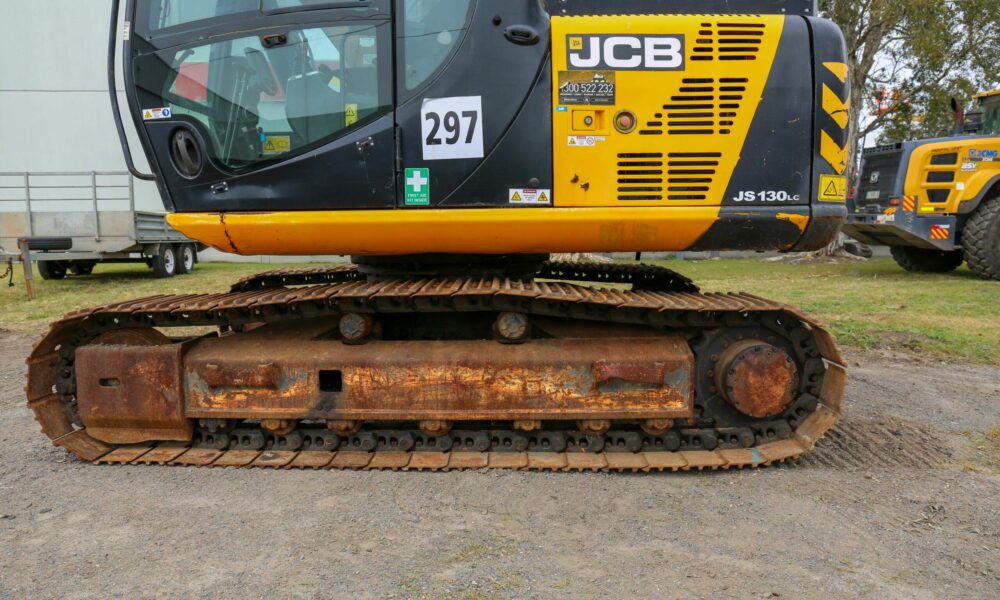 JCB130LC June