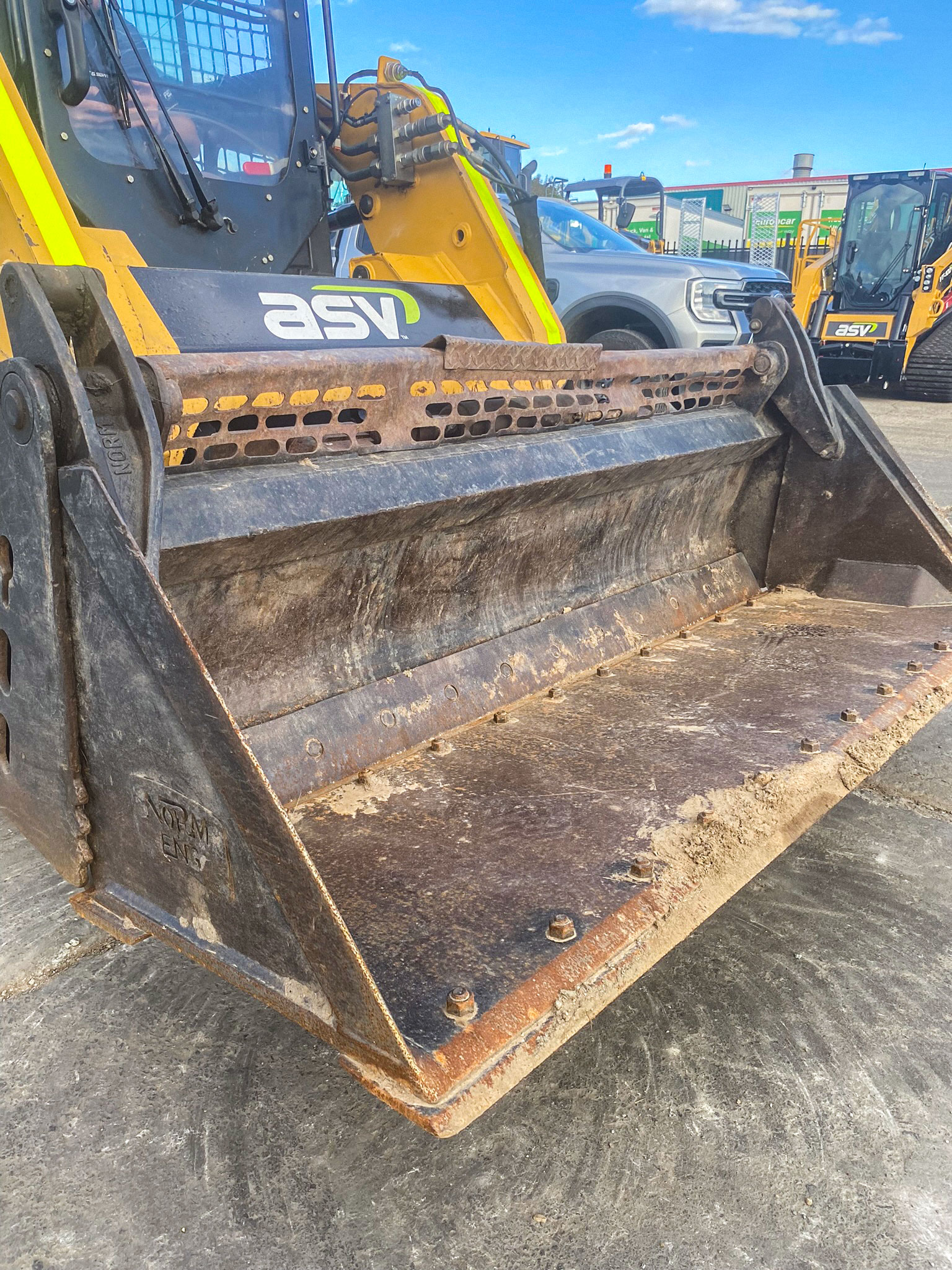Used-RT75HD-web-3