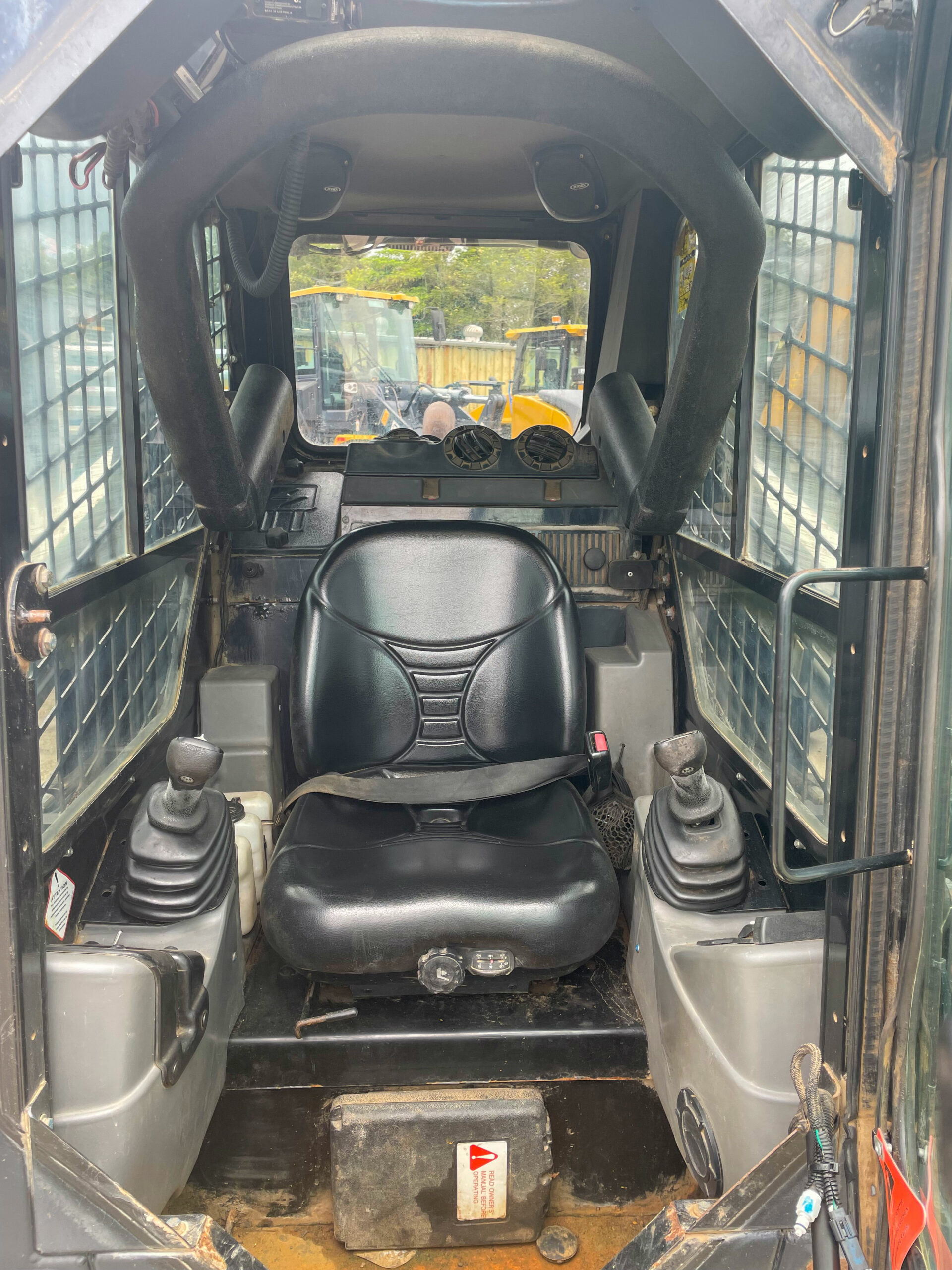 Used-Terex-R265T Track Loader