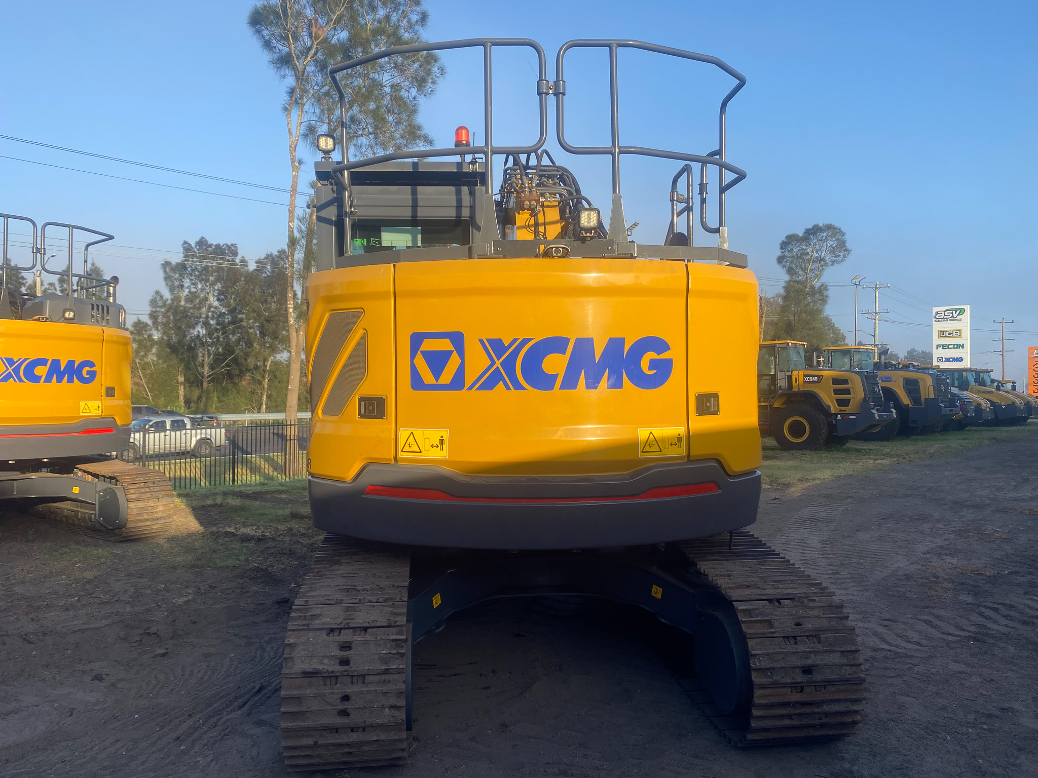 Used XCMG XE155UCR Mini Excavator (14)