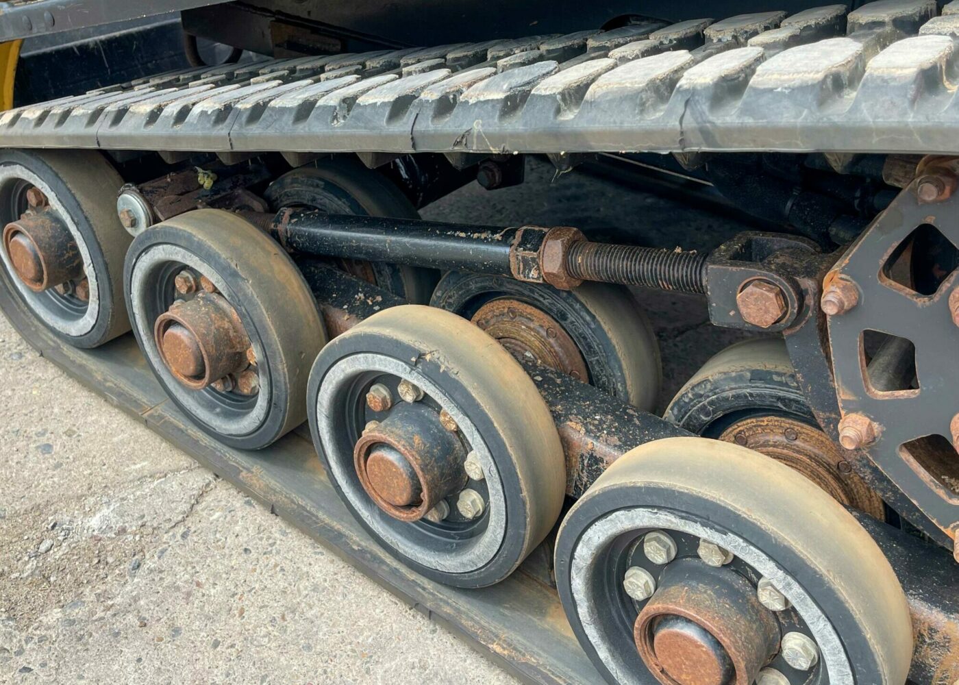 ASV RT-25 QAN106 (13) ASV RT-25 Posi-Track ASV Queensland 3