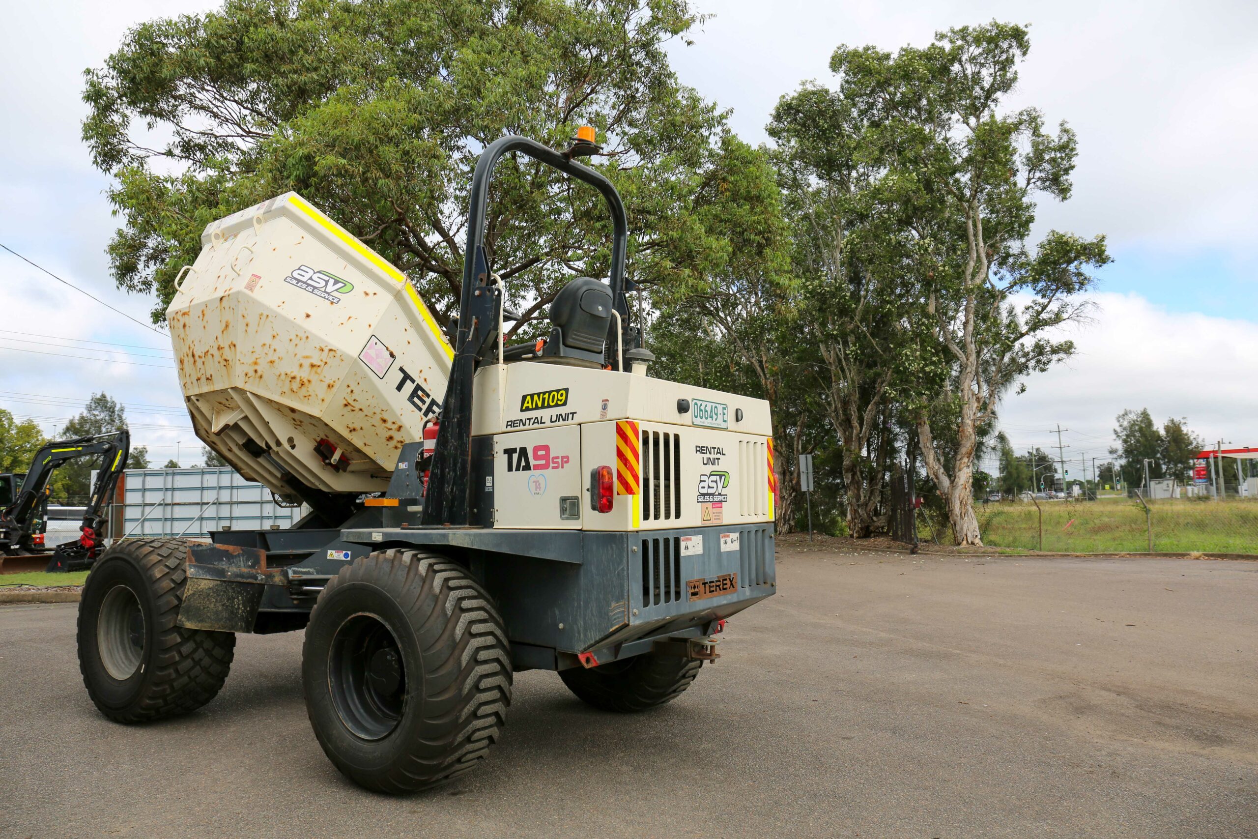 2017 Terex TA9S Site Dumper image 6