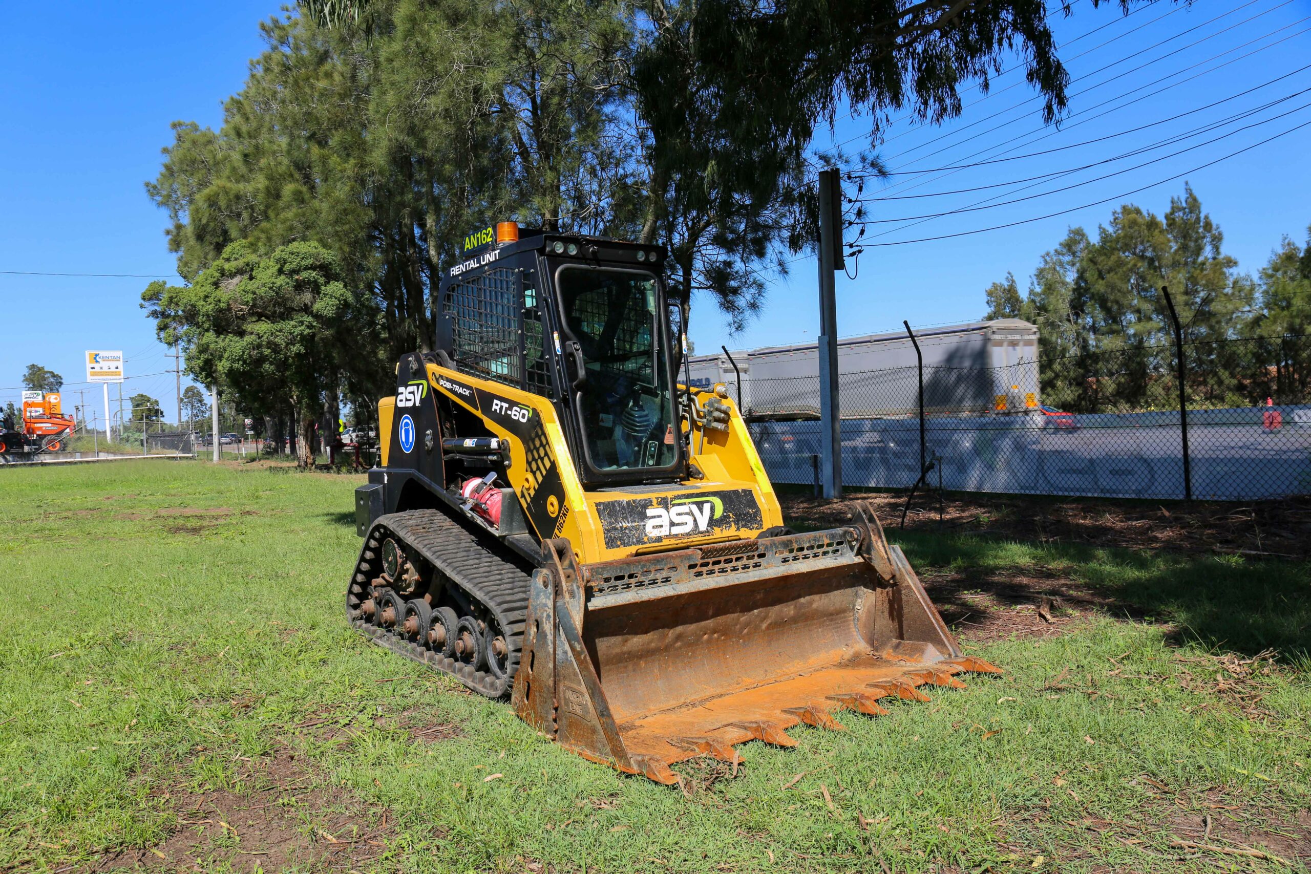 2020 ASV RT-60 Posi-Track Loader image 2
