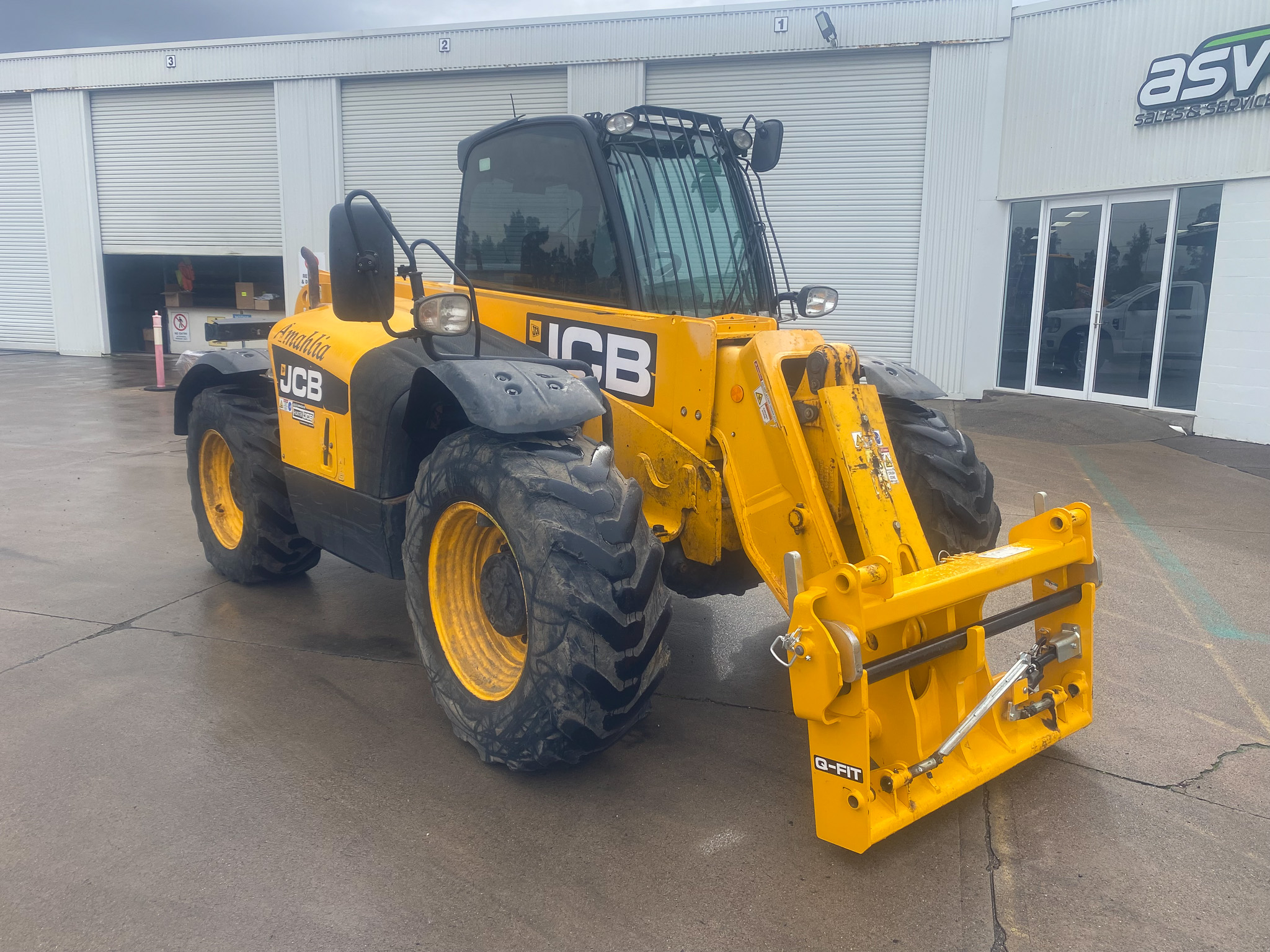 2021 JCB 541-70 Telehandler image 8