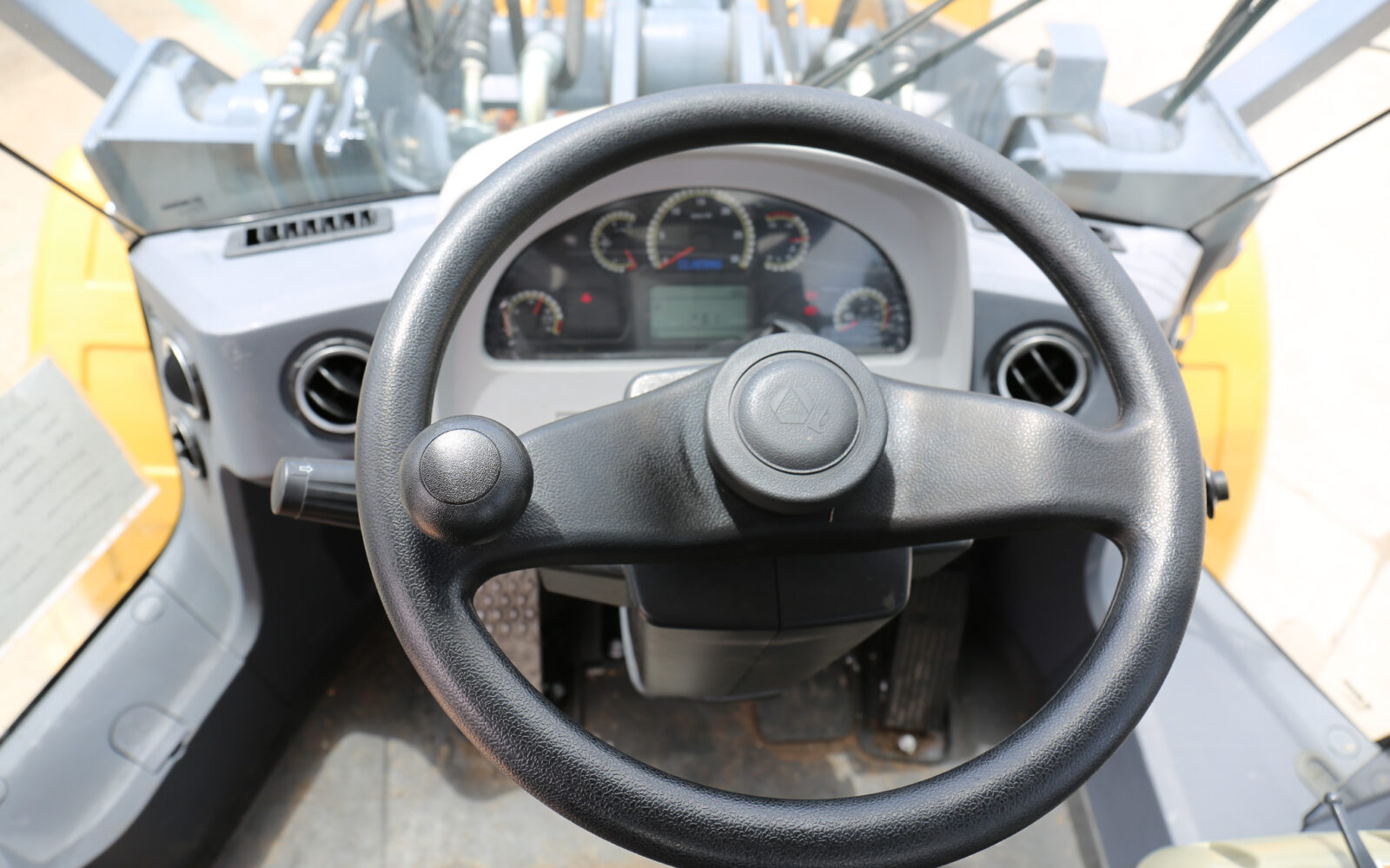 XCMG XC958 Wheel Loader (29)