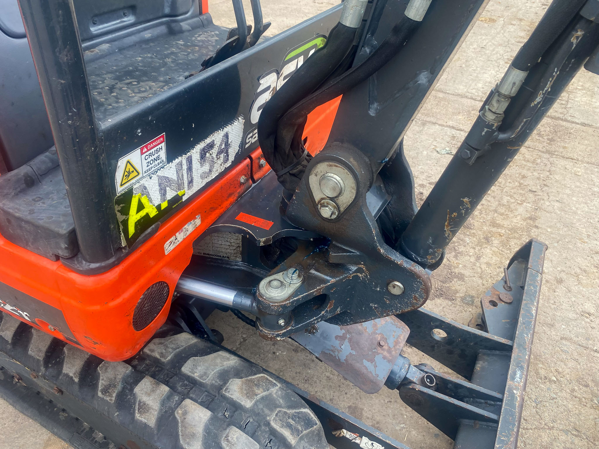 2019 Eurocomach ES18ZT Mini Excavator image 4