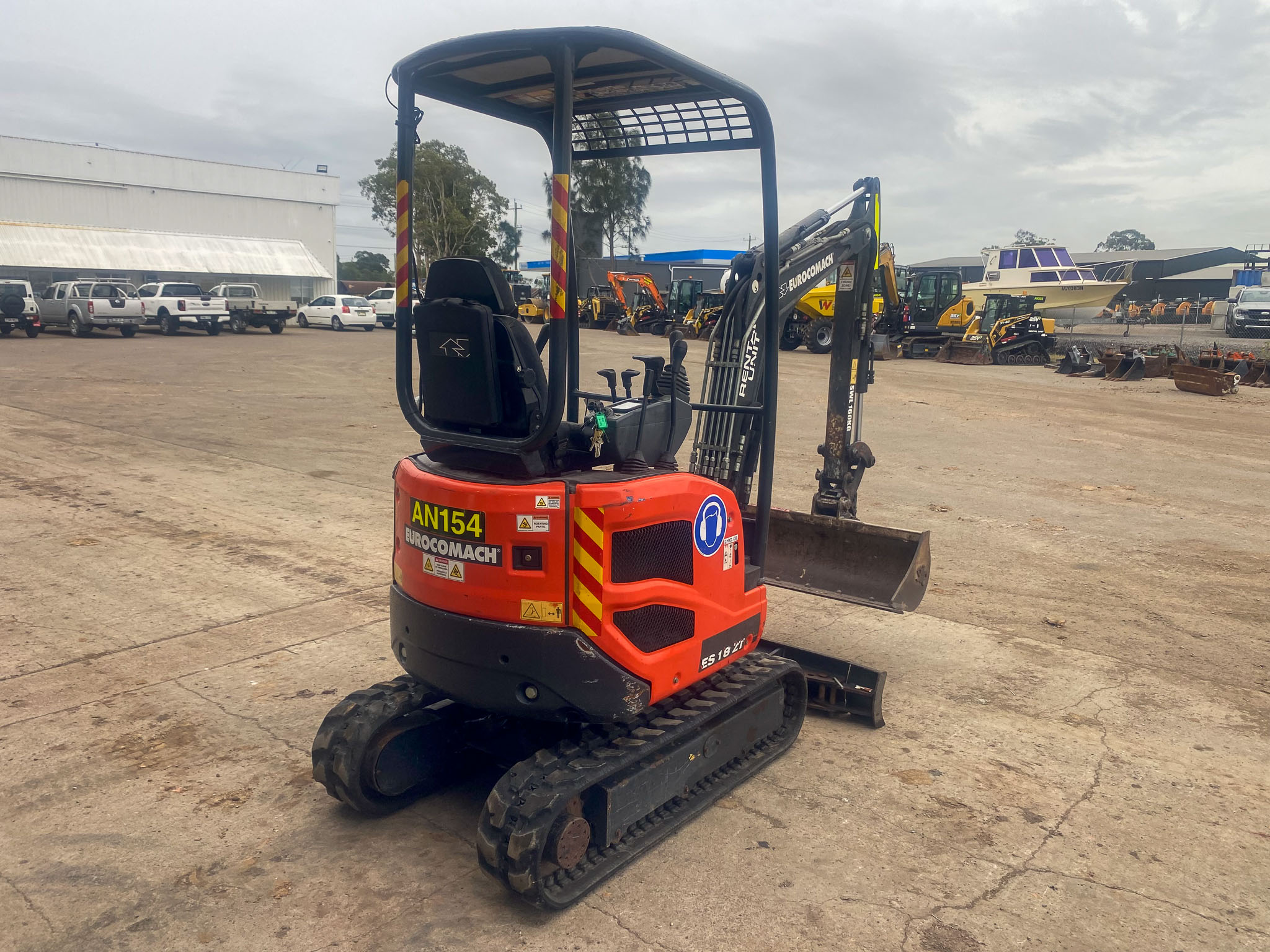 2019 Eurocomach ES18ZT Mini Excavator image 5
