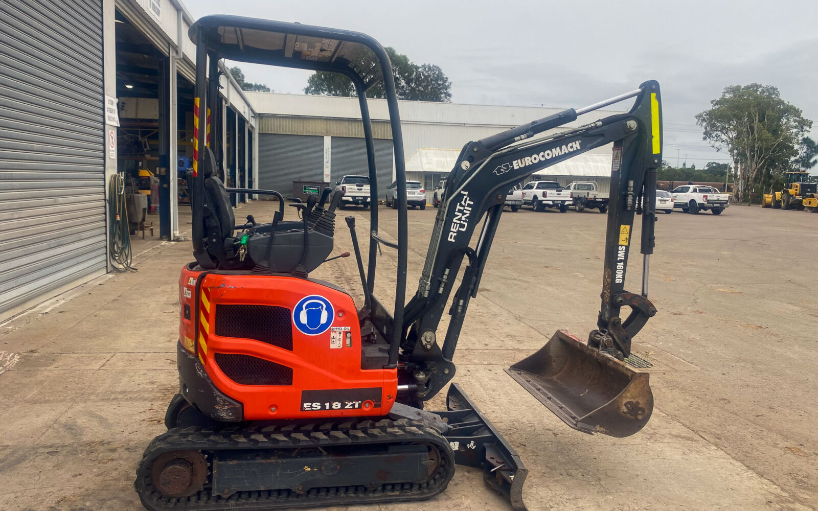 2019 Euocomach ES18ZT mini excavator (6)