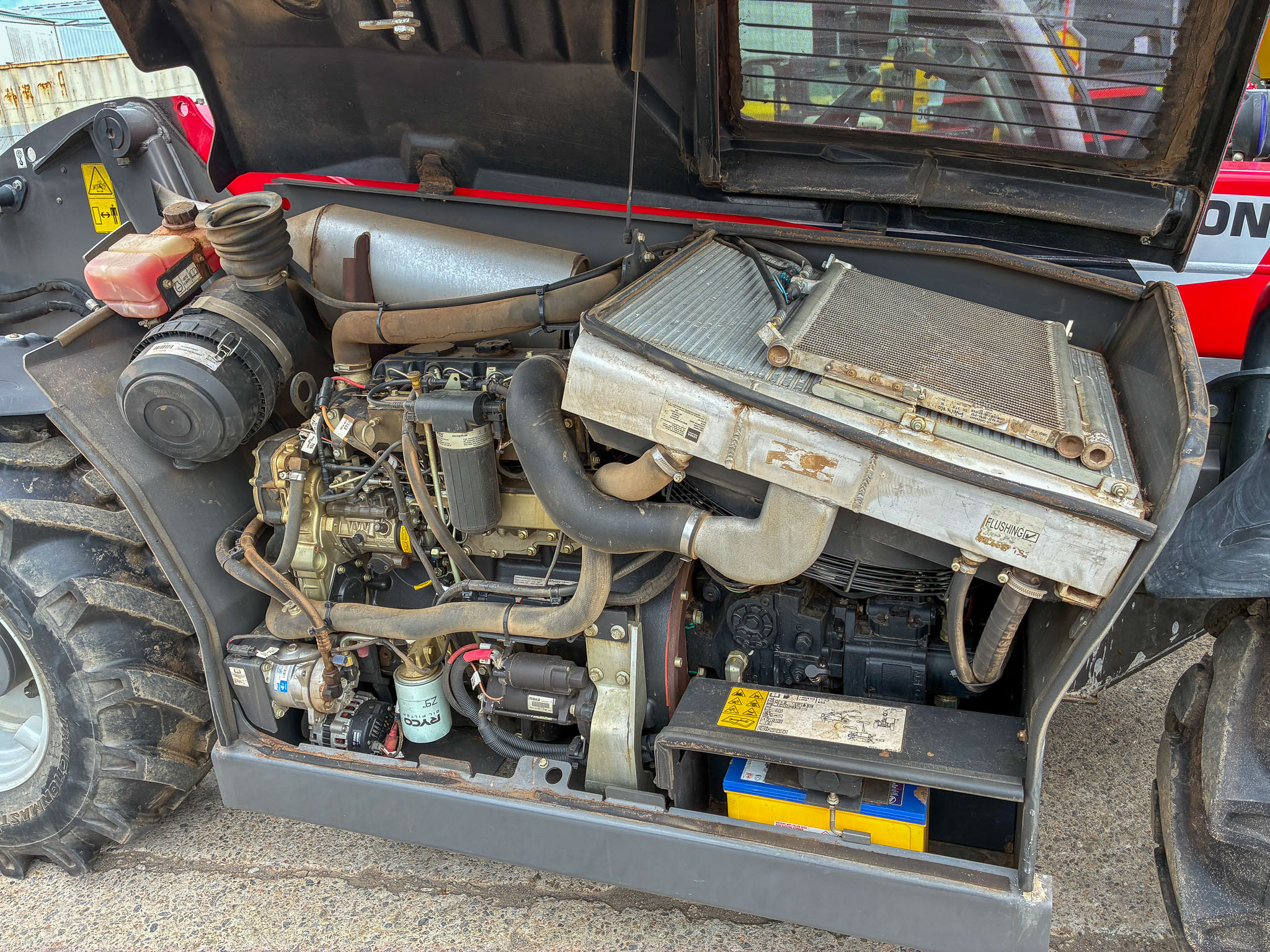 2022 Massey Ferguson Telehandler image 8
