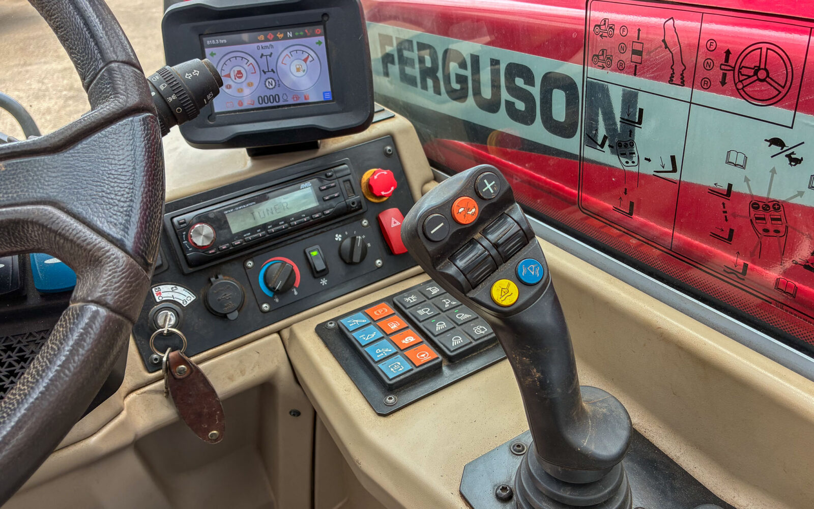 Used Massey Ferguson Telehandler (12)