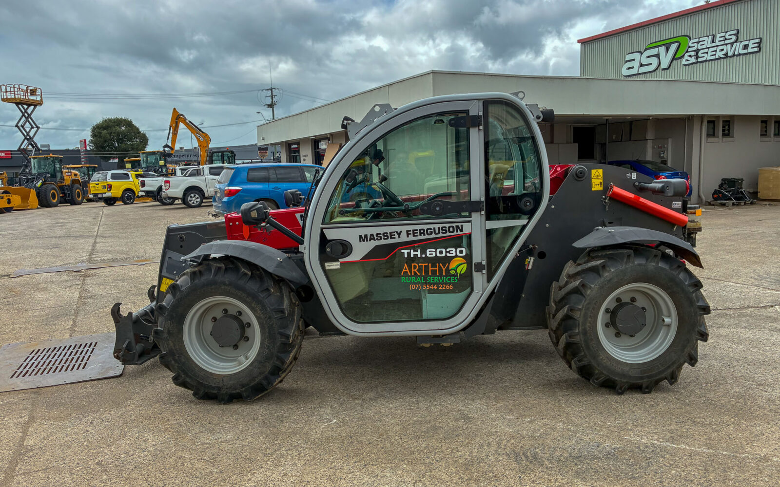 Used Massey Ferguson Telehandler (3)