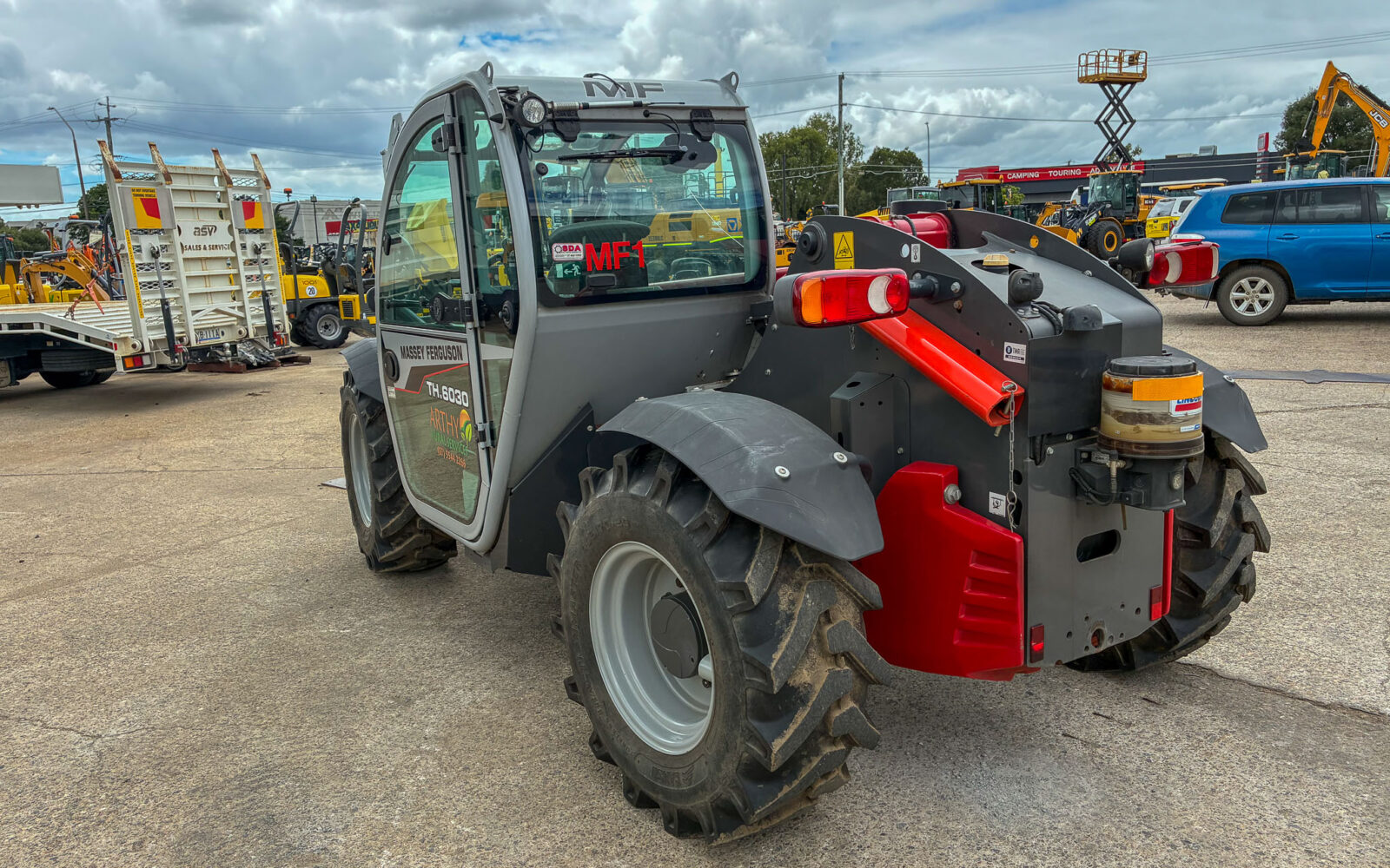 Used Massey Ferguson Telehandler (4)