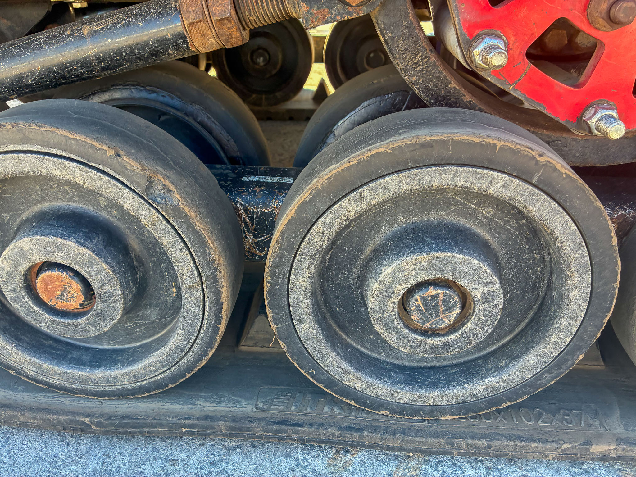 2013 Terex PT30 Track Loader image 2