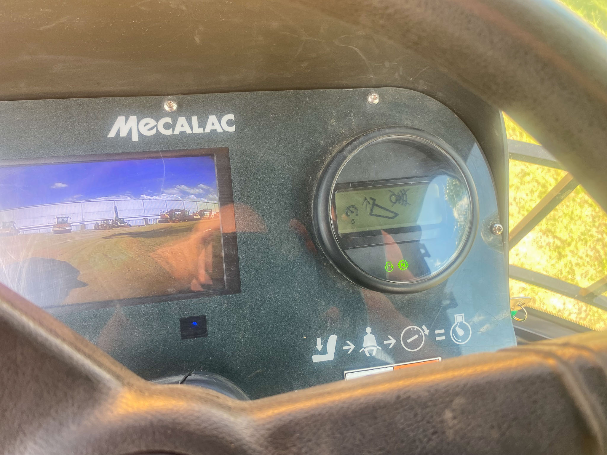 2023 Mecalac 9T Site Dumper image 6