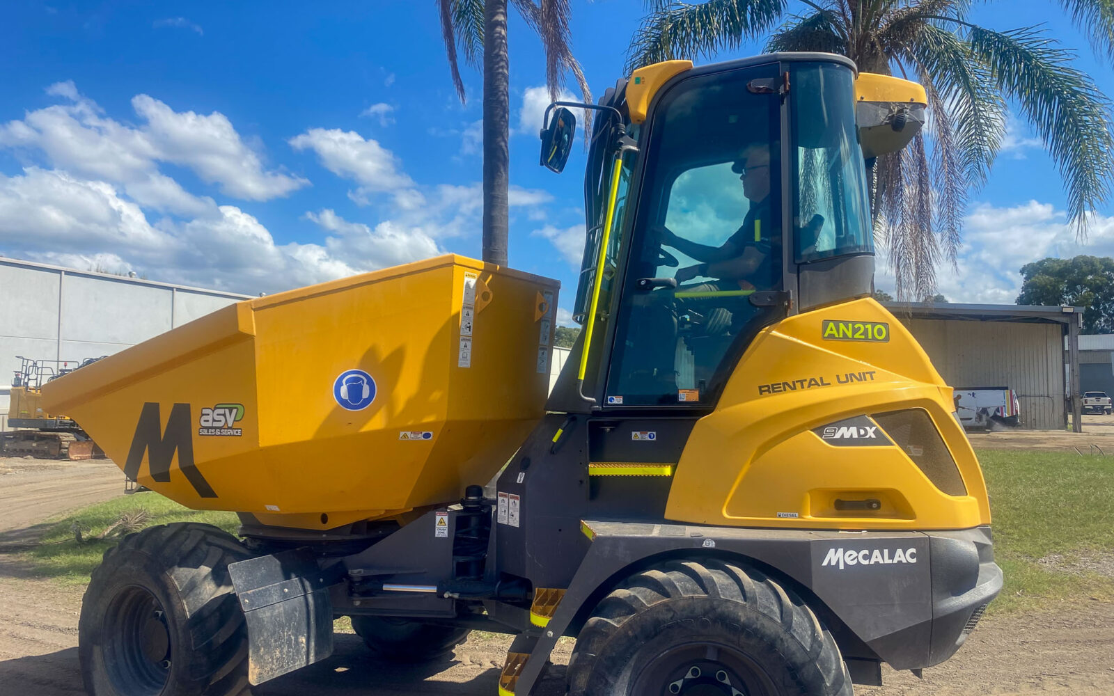2023 Mecalac Dumper
