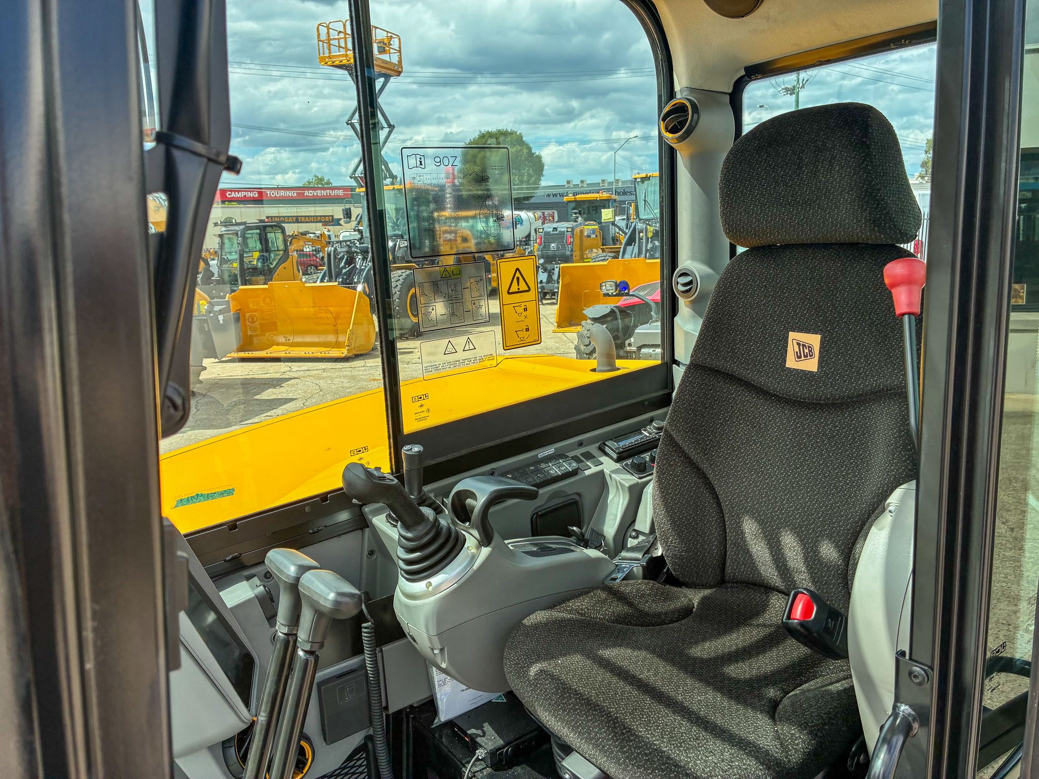 2024 JCB 90Z Excavator image 5