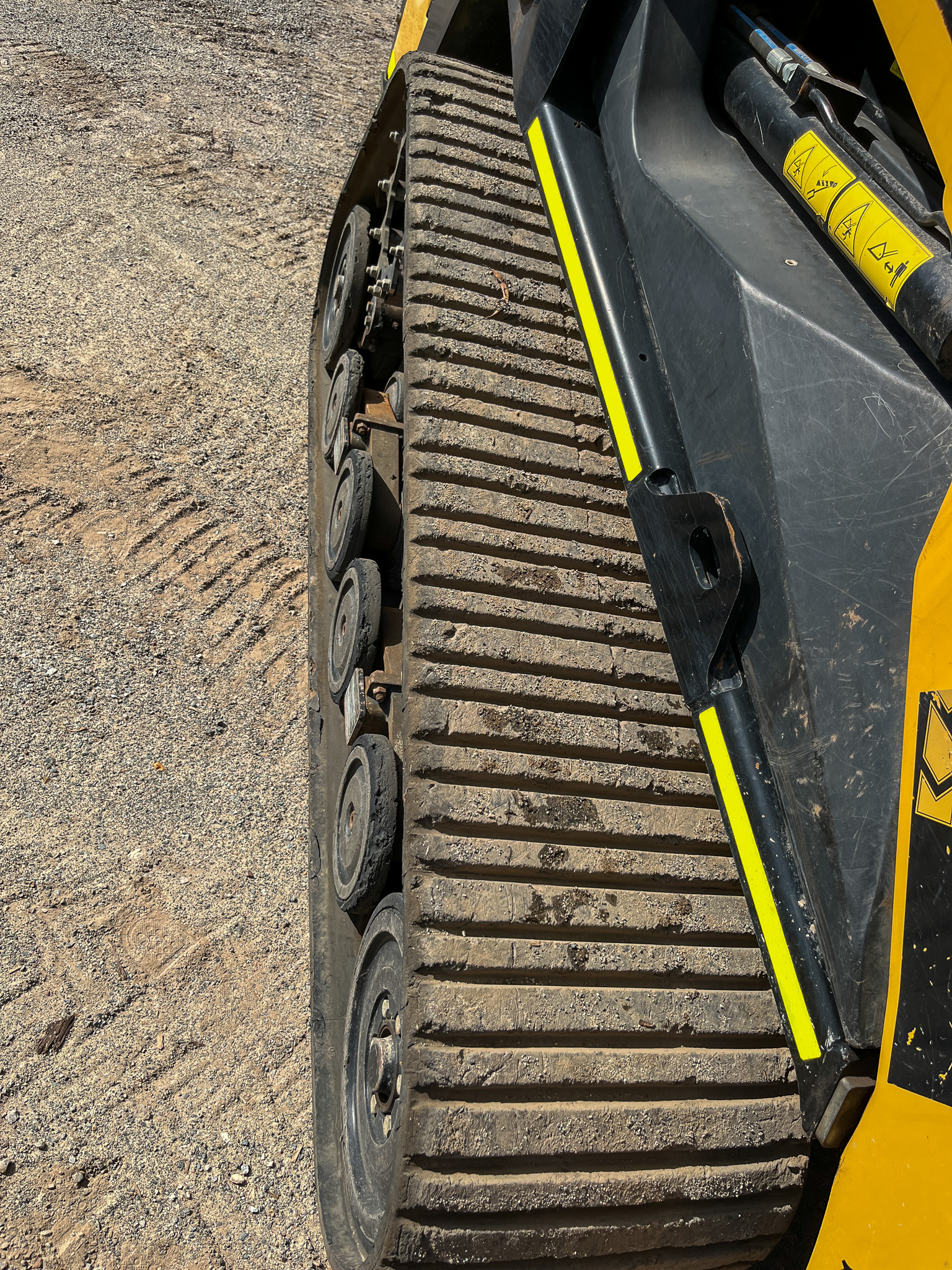 2021 ASV RT-120 Posi-Track Loader image 6
