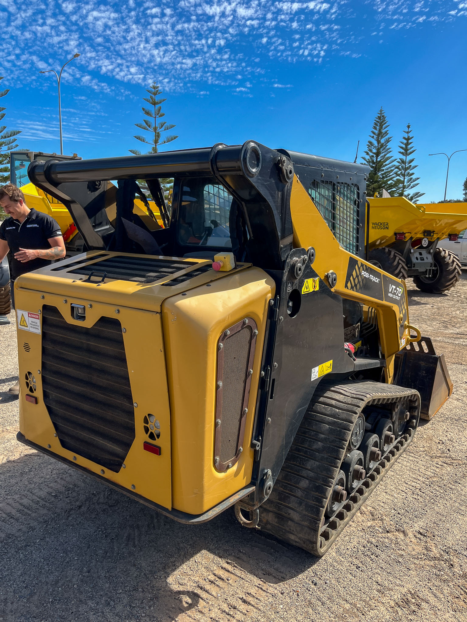 2022 ASV VT-70 Posi-Track Loader image 2