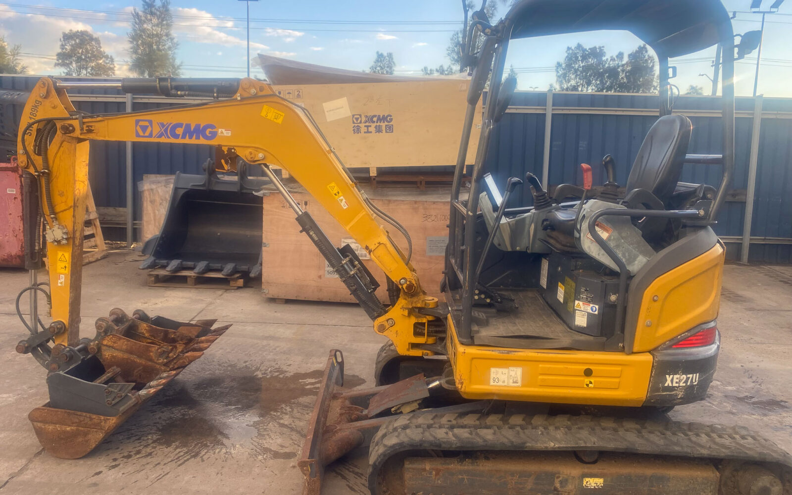 U3054 XCMG XE27U (4) XCMG XE27U