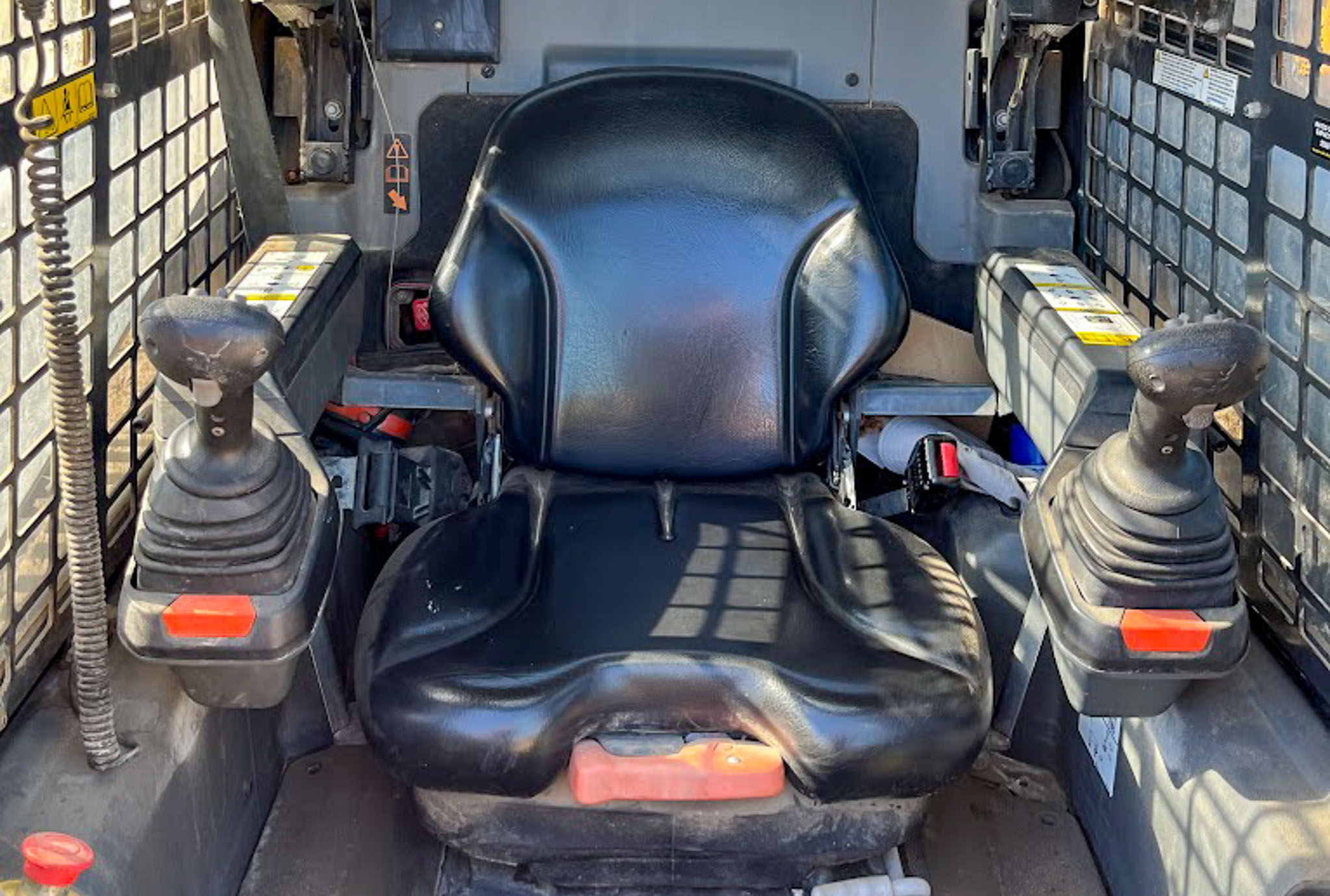 2021 Bobcat T66 Compact Track Loader image 5