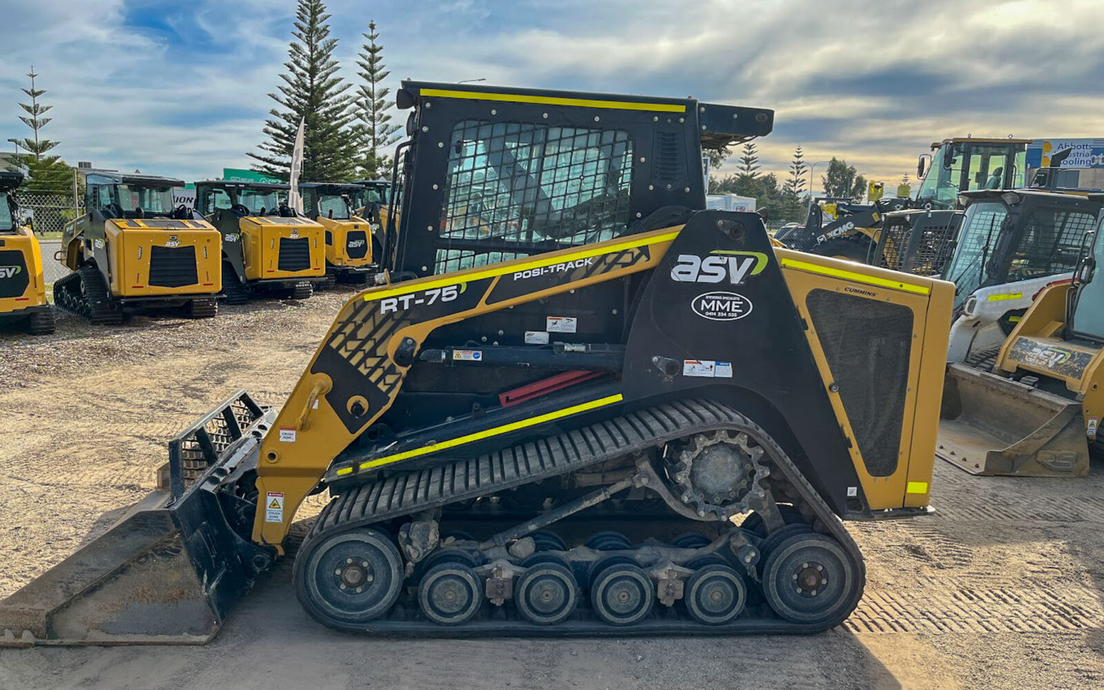 Used ASV RT-75