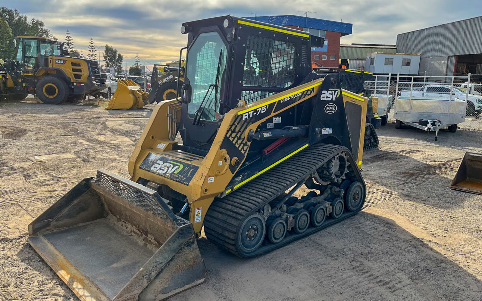 Used ASV RT-75