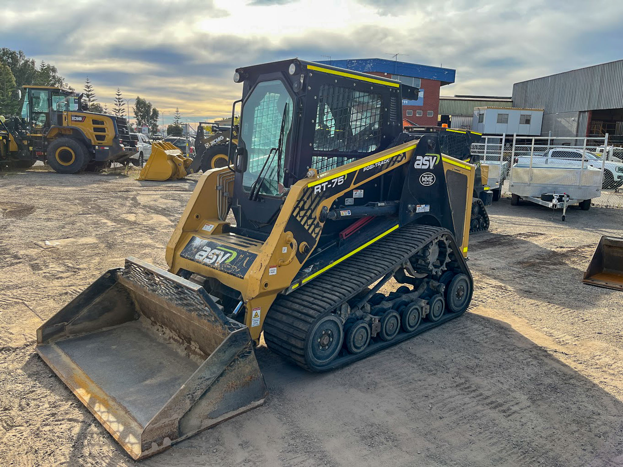 2019 ASV RT-75 Posi-Track Loader image 9
