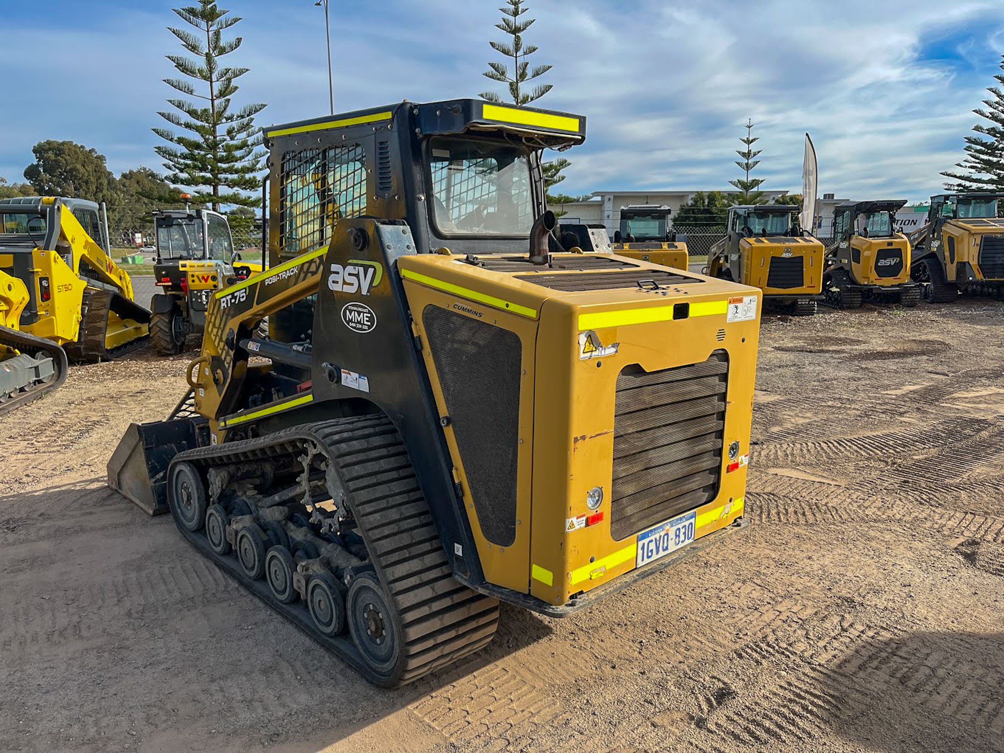 2019 ASV RT-75 Posi-Track Loader image 8