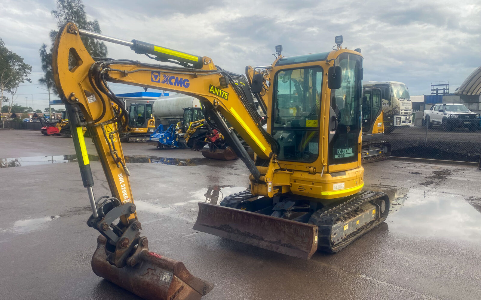 2020 XCMG XE35U Excavator (9)