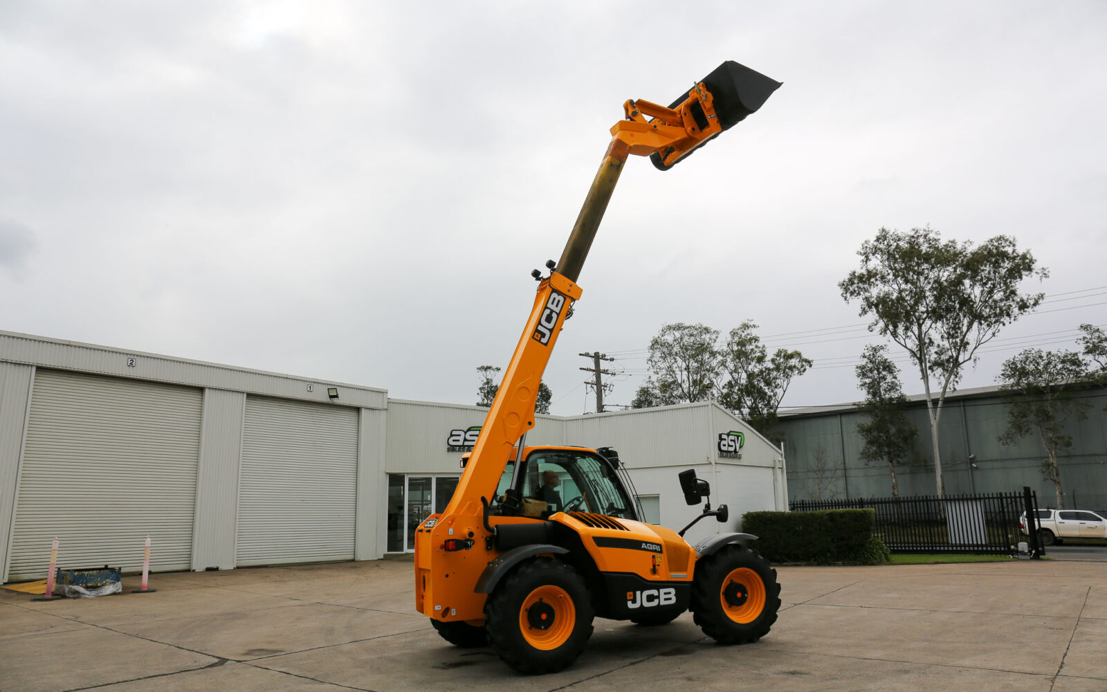 Jcb 532-70 Agri Ex Demo Telehandler (1)
