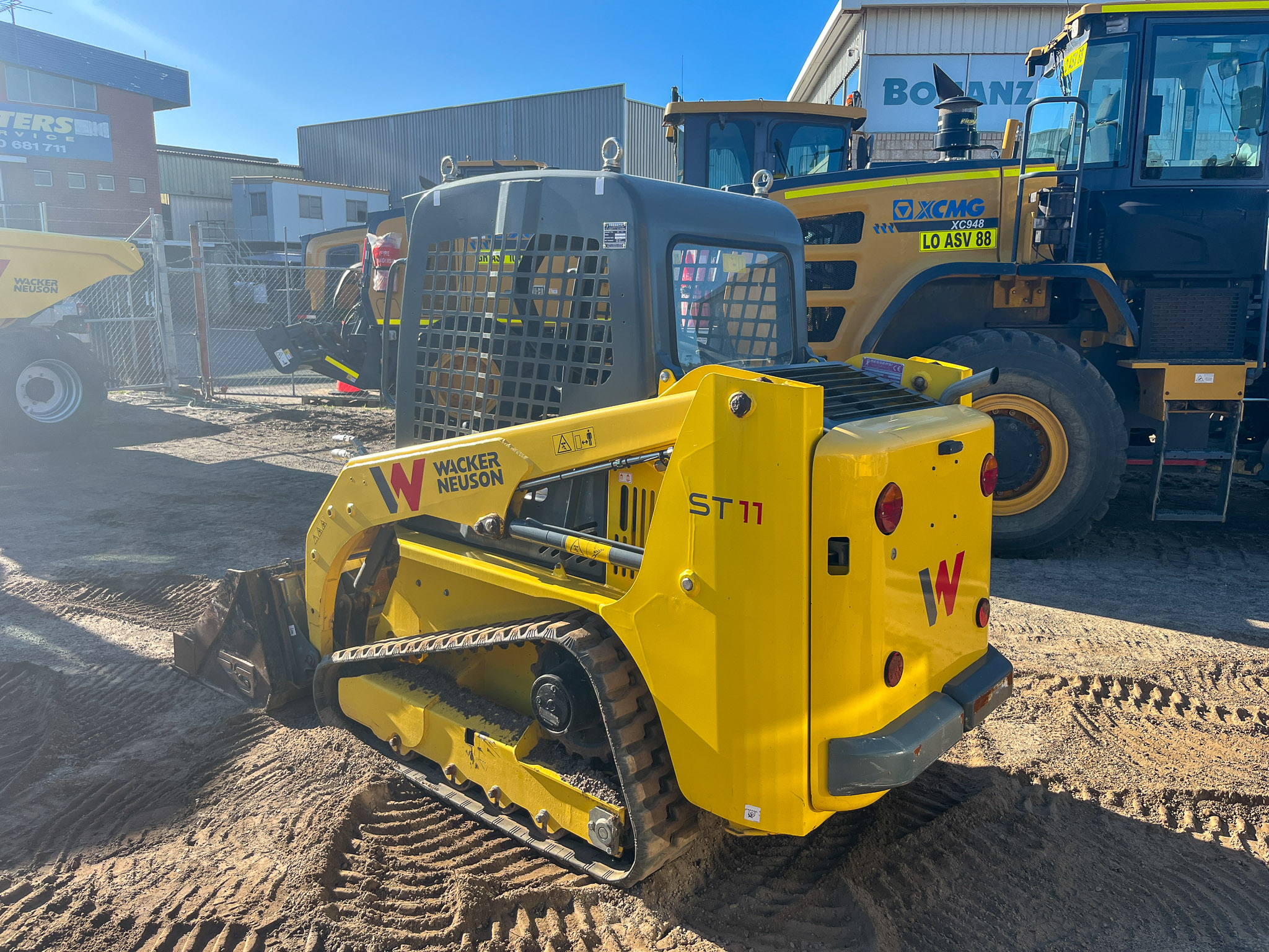 2023 Wacker Neuson Compact Track Loader image 5
