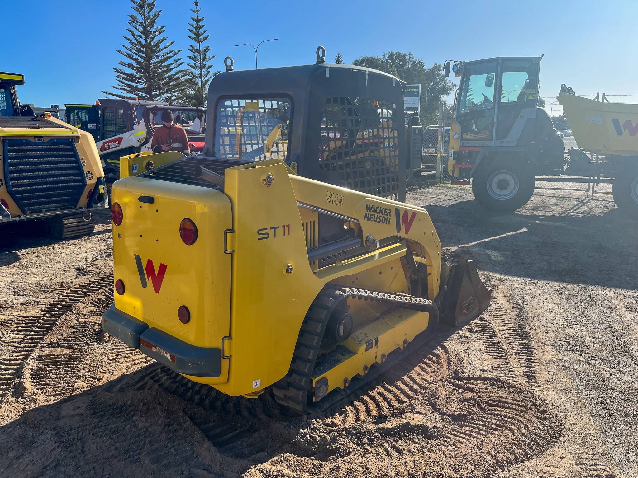 2023 Wacker Neuson Compact Track Loader image 7
