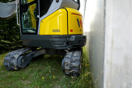 asv-wackerneuson_ez26_excavator (1)